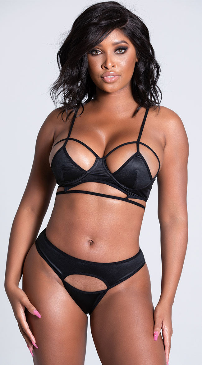  Strap Your Troubles In Dreams Bra Set