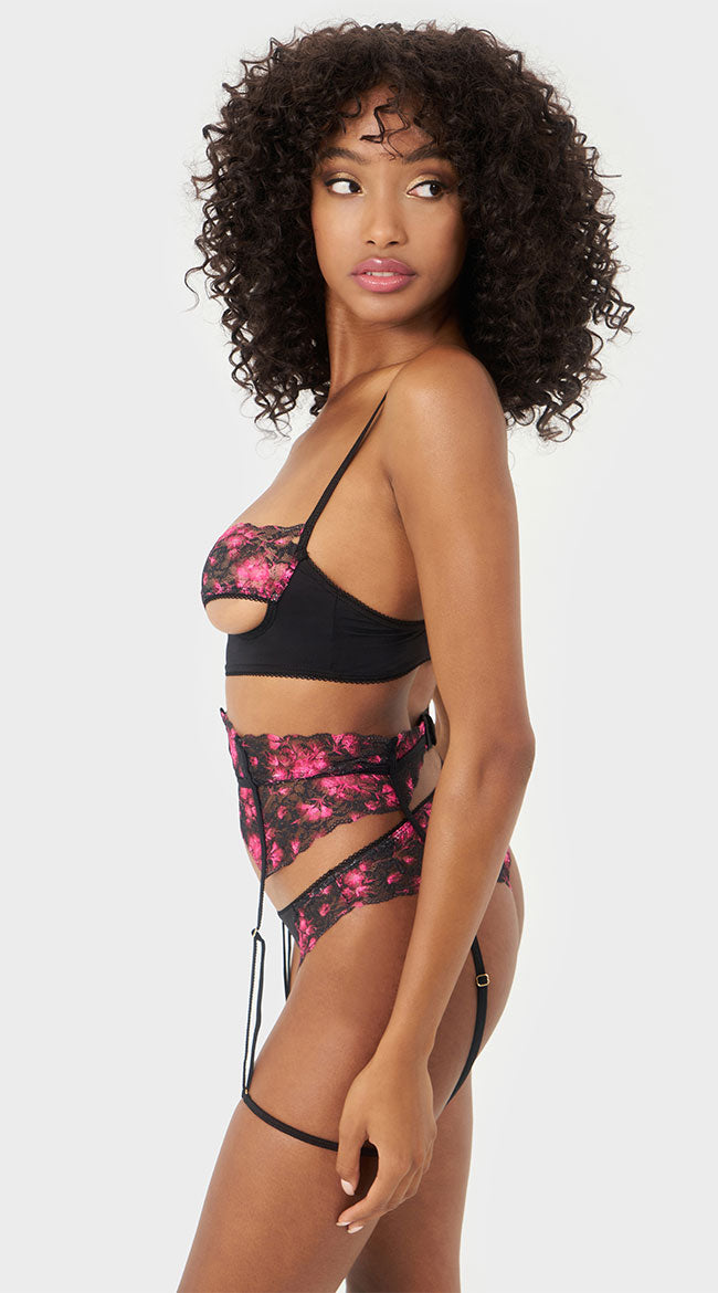  The Only One Three Piece Garter Set